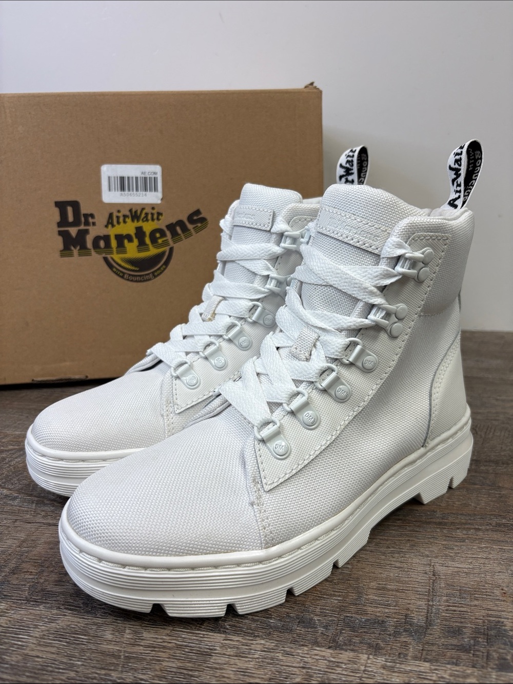 Dr. Martens Combs W Ajax Extra Tough Canvas Combat Boots White Women’s Size 6
